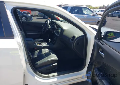 2015 Dodge Charger Sxt из США, поврежденный, VIN 2C3CDXHG7FH880828